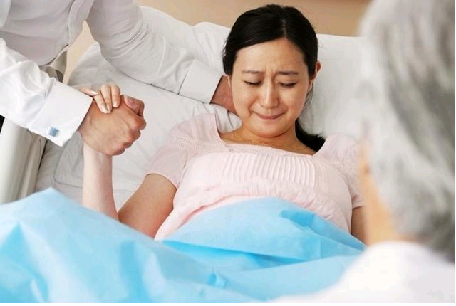 有个有偿捐卵群_捐卵|赤峰附属医院和妇产医院做试管婴儿哪个好？