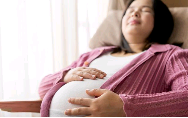 卵子捐赠的联系方式_捐卵中介|四川最好的不孕不育医院为什么做试管婴儿要选